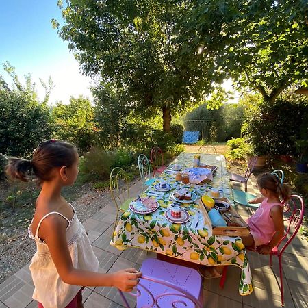 A Casa Di Lizzy B&B Monte Lopio Bagian luar foto