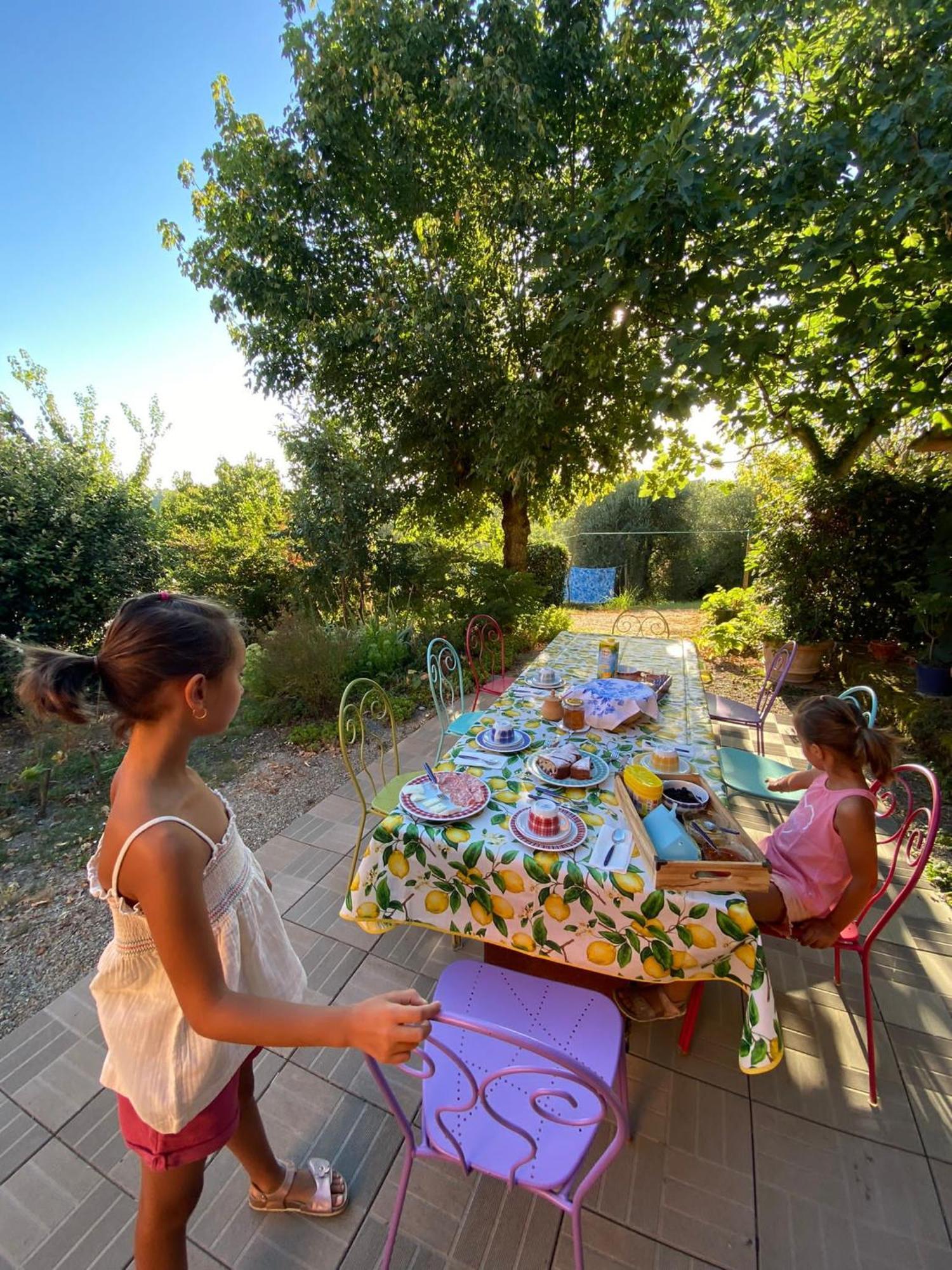 A Casa Di Lizzy B&B Monte Lopio Bagian luar foto