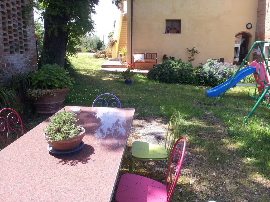 A Casa Di Lizzy B&B Monte Lopio Bagian luar foto